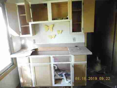 19525 Hickory (25)_m.jpg